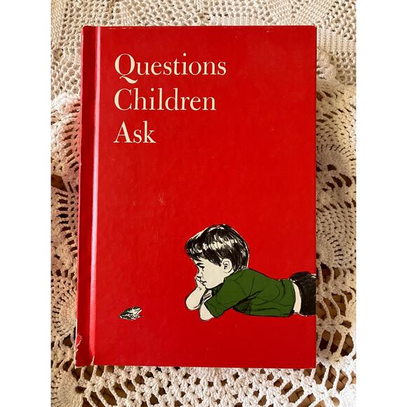 Vintage 'Questions Children Ask' Hardcover Book: 1982 Educational Science - Picture 1 of 9